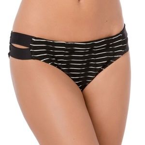 LA BLANCA LB3VN96 Bikini Bottoms Sz 4